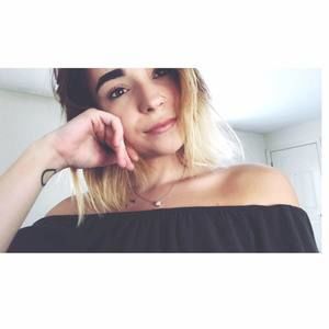 Meet your Posher, Kaitlyn